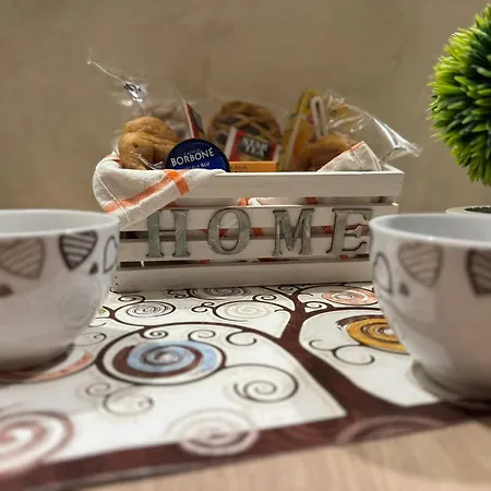 Dele Home-3